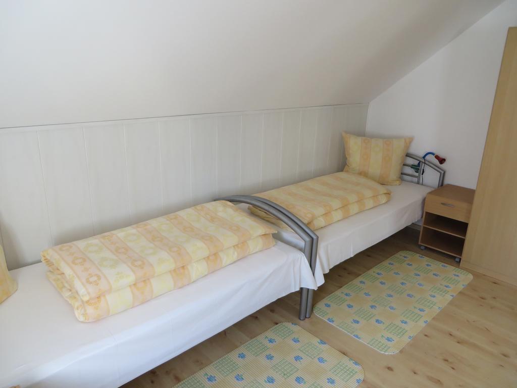 Ferienwohnung Zahn Oelsnitz  Exterior photo